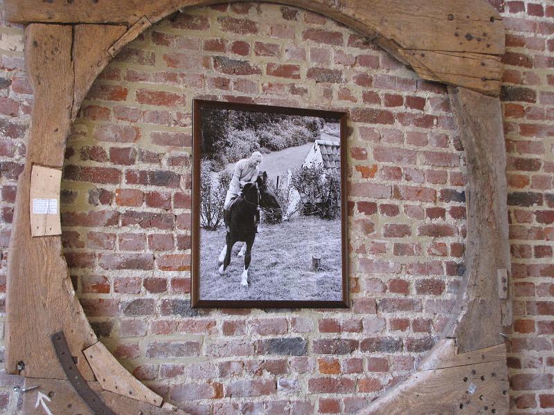 We bezoeken de Hertboommolen, ook de Zepposmolen genoemd, het decor van -Kapitein Zeppos-  uit de jaren '60 (12).JPG
